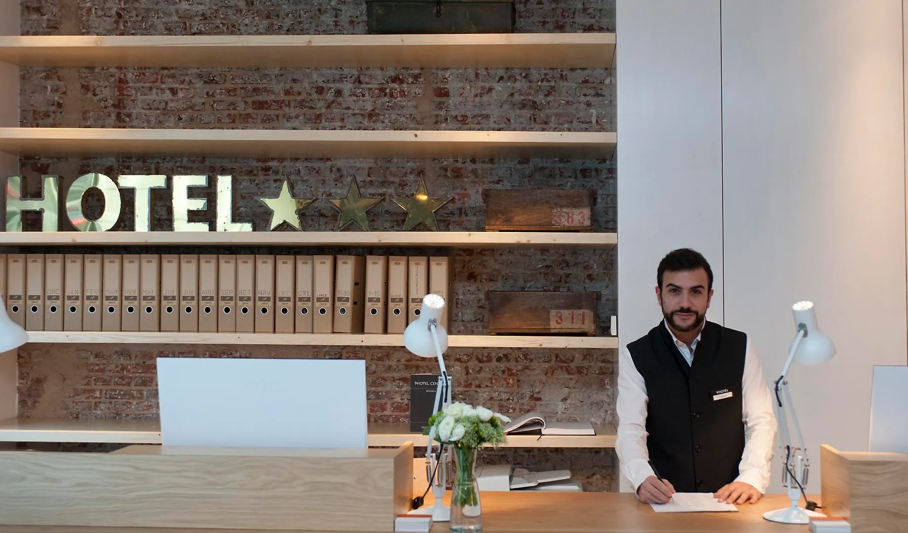 בריסל 9Hotel Central 3*,  בלגיה