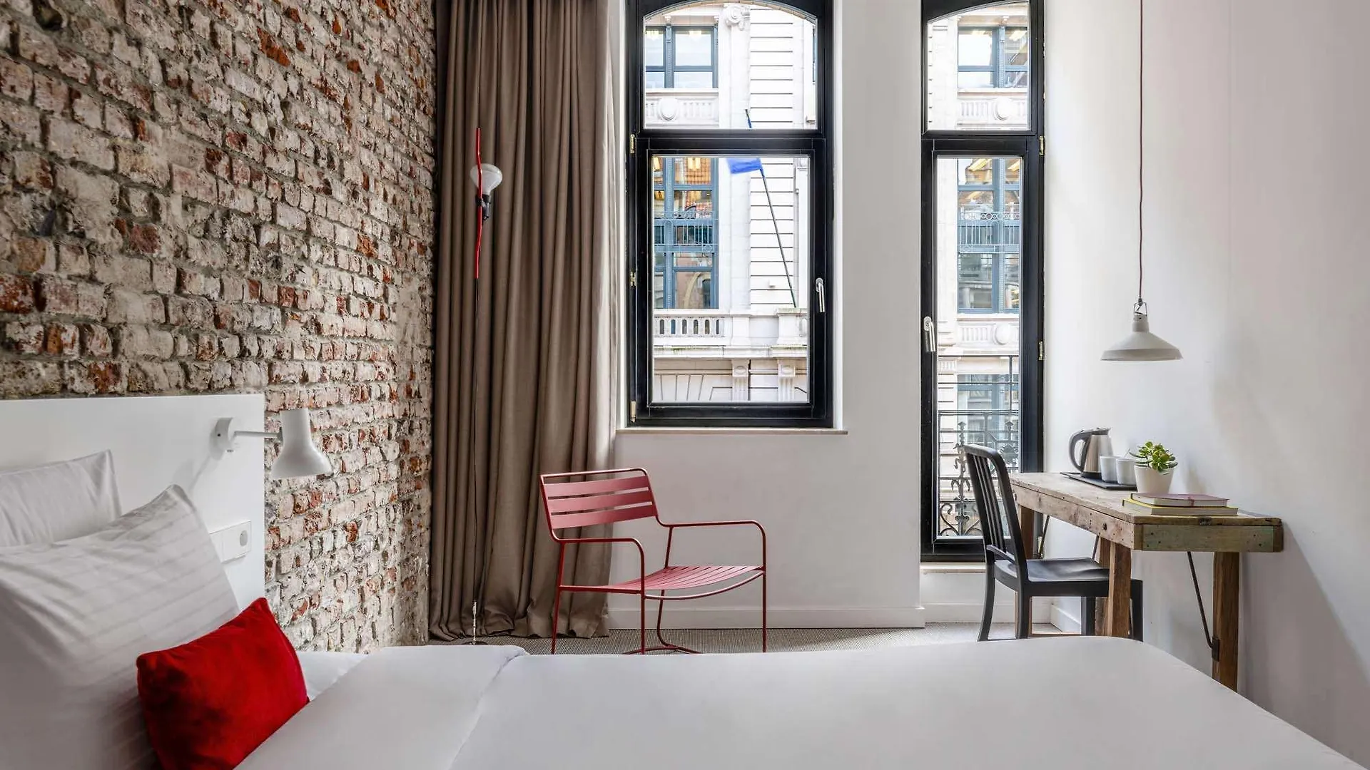 9Hotel Central Brüksel Belçika